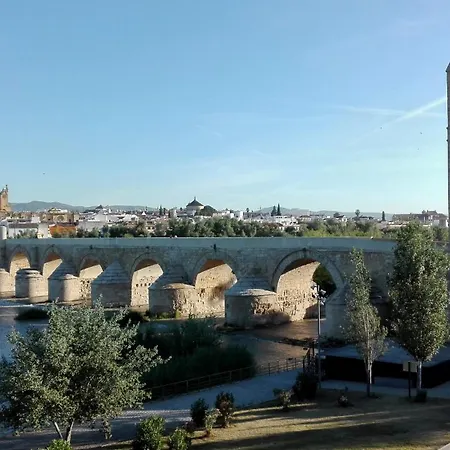 דירה Puente Miraflores Terraza קורדובה